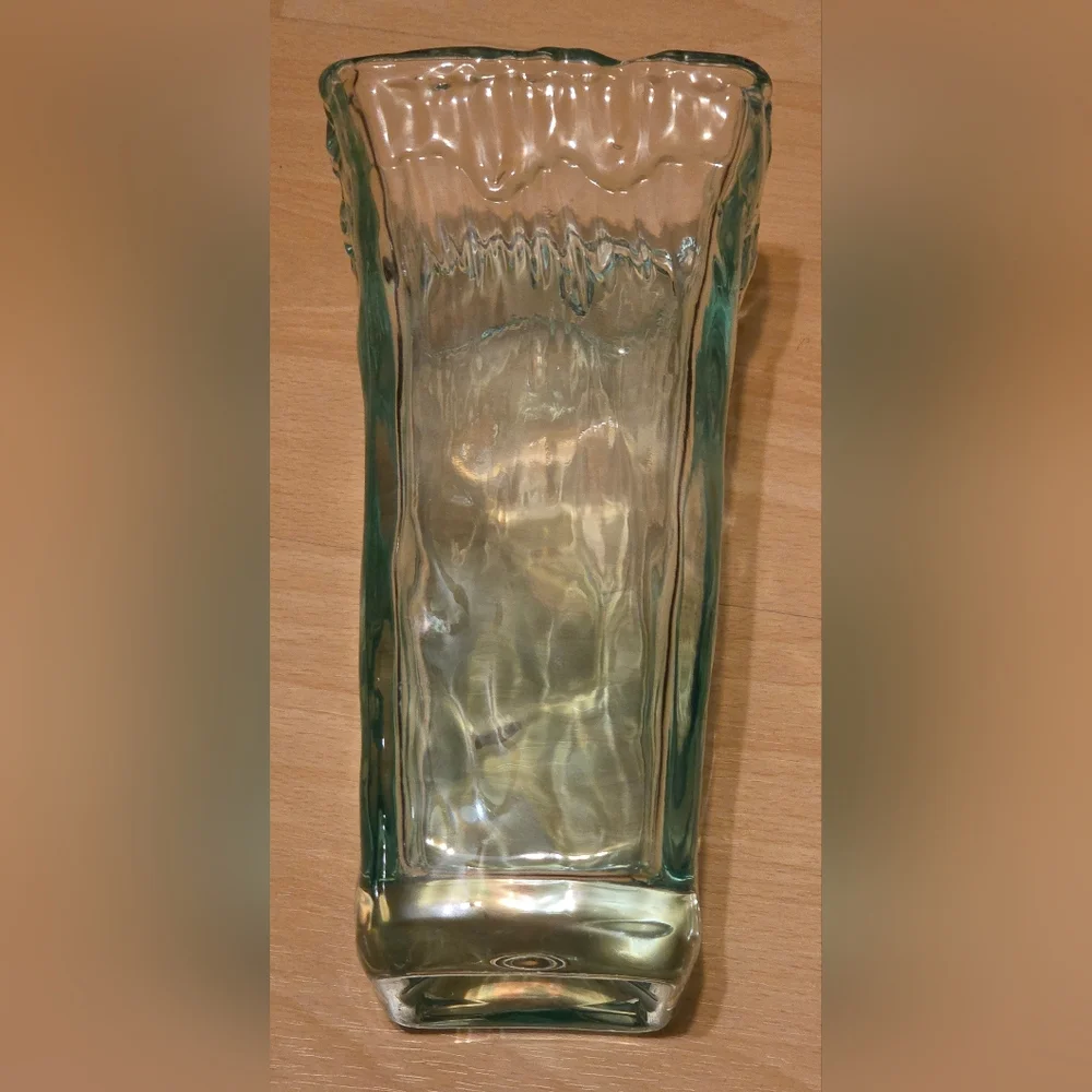 N/A recycled glass